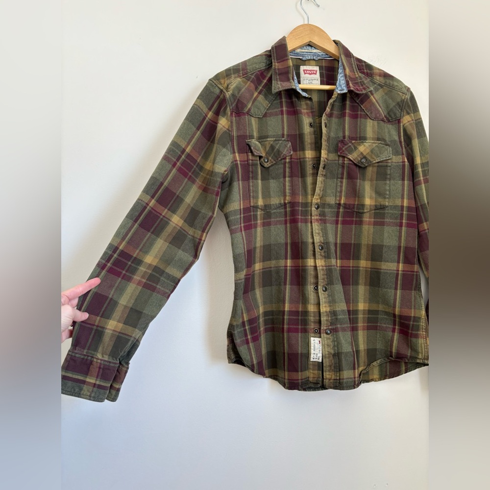 Levi’s Snap Button Flannel - image 2
